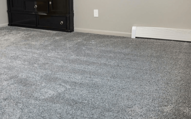 Common Signs You Need Carpet Stretching Services